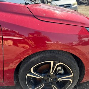 Opel corsa f sağ ön çamurluk