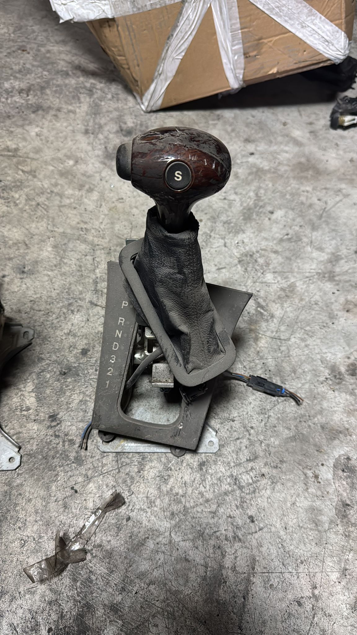 Opel astra g otomatik vites kolu Opel astra g otomatik vites kolu